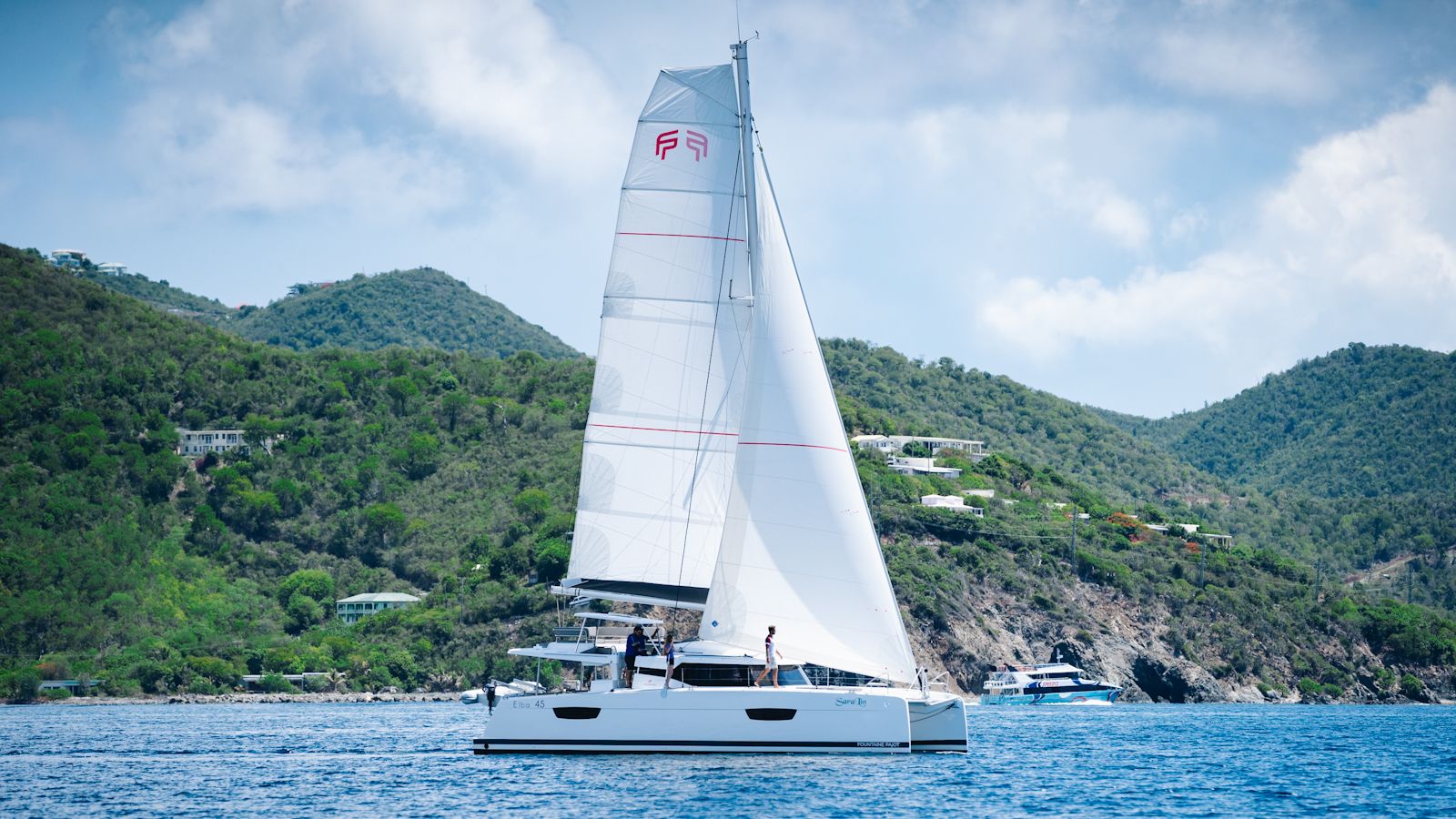 Bareboat sailing catamaran in the BVI