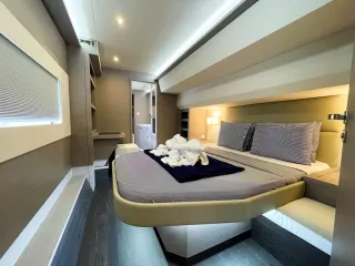 Stbd Cabin