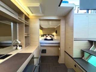 Port Cabin